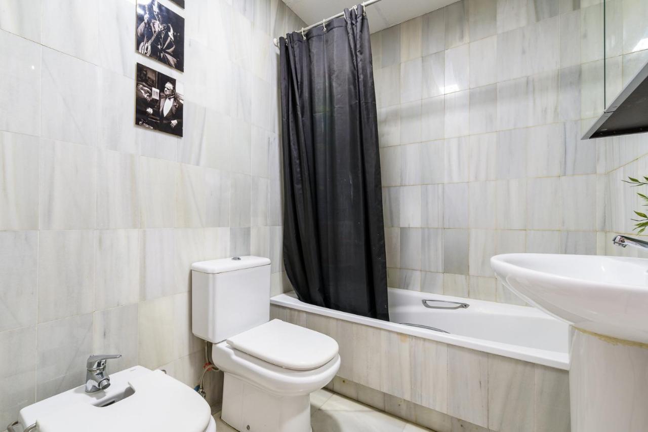Malagasuite Soho Apartment ภายนอก รูปภาพ